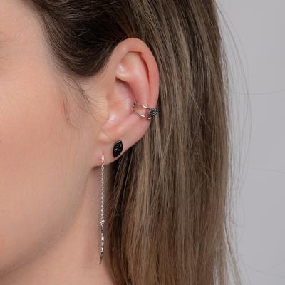 Model picture of ear742